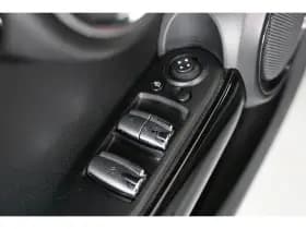 MINI Cabrio thumbnail 32