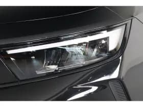 Opel Astra Sports Tourer thumbnail 16