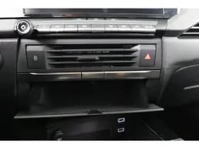 Opel Astra Sports Tourer thumbnail 39
