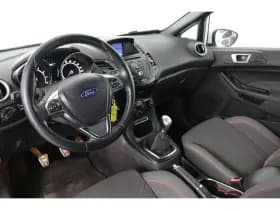 Ford Fiesta thumbnail 5