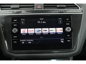 Volkswagen Tiguan thumbnail 11