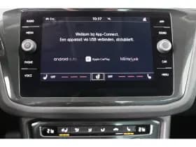 Volkswagen Tiguan thumbnail 13