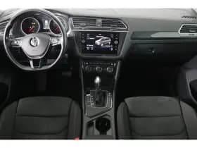 Volkswagen Tiguan thumbnail 4