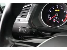 Volkswagen Tiguan thumbnail 38