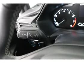 Ford Fiesta thumbnail 33