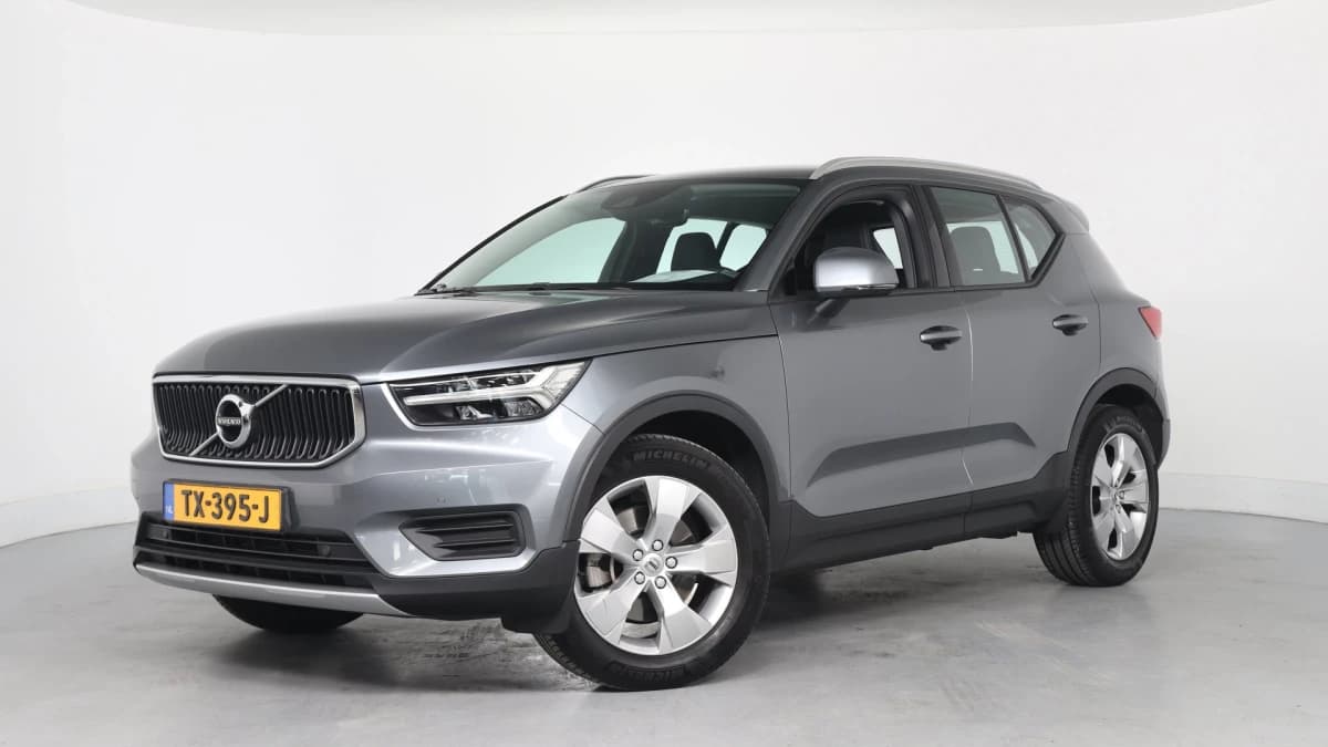 Volvo XC40 — foto 1