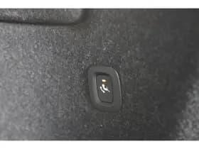 Volvo XC40 thumbnail 18
