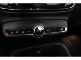 Volvo XC40 thumbnail 41