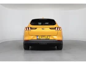 Ford Mustang Mach-E thumbnail 3