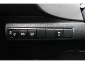 Toyota Corolla thumbnail 28