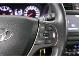 Hyundai i20 thumbnail 21