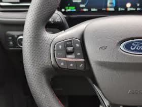 Ford Kuga thumbnail 11