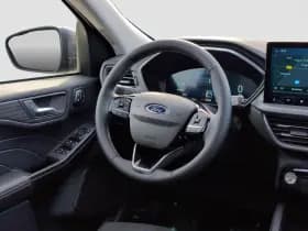 Ford Kuga thumbnail 11