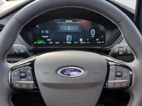 Ford Kuga thumbnail 12