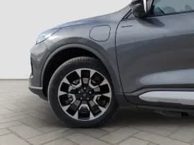 Ford Kuga thumbnail 6