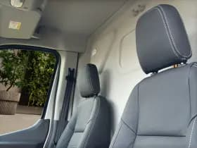 Ford Transit thumbnail 6