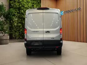 Ford Transit thumbnail 10
