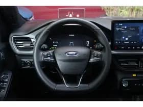 Ford Kuga thumbnail 12