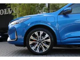 Ford Kuga thumbnail 24