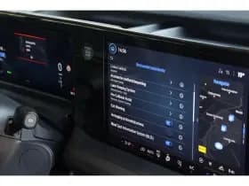 Ford E-Transit Courier thumbnail 15