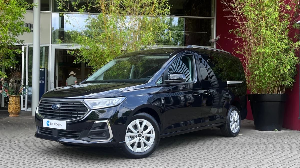 Ford Tourneo Connect — foto 1