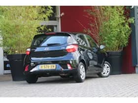 Hyundai i10 thumbnail 2
