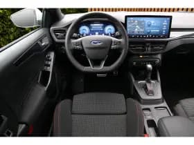 Ford Focus thumbnail 11