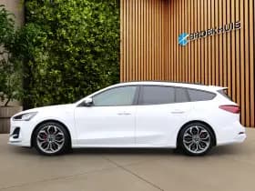 Ford Focus thumbnail 4