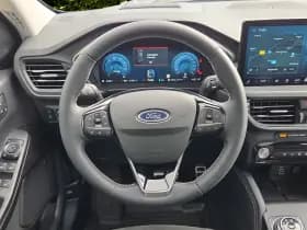 Ford Kuga thumbnail 11