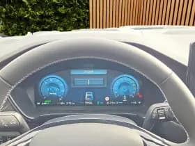 Ford Kuga thumbnail 12