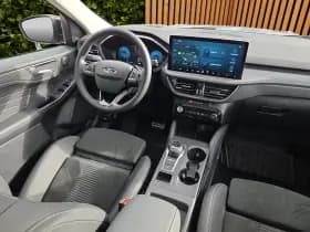 Ford Kuga thumbnail 4