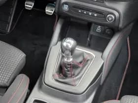 Ford Focus thumbnail 16