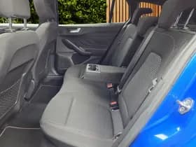 Ford Focus thumbnail 7