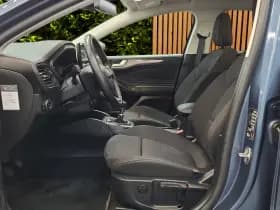 Ford Focus thumbnail 5