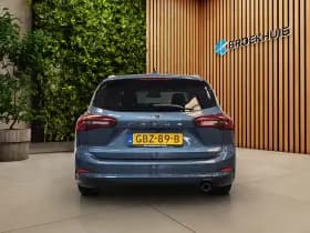 Ford Focus thumbnail 9