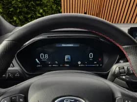 Ford Focus thumbnail 12