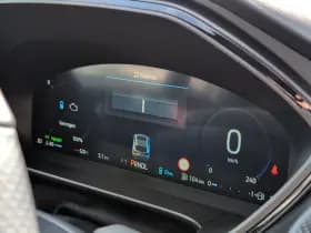 Ford Kuga thumbnail 16