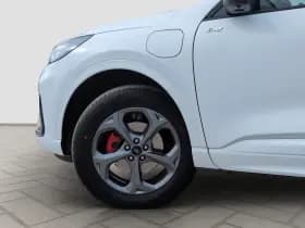 Ford Kuga thumbnail 6
