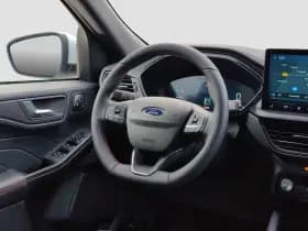 Ford Kuga thumbnail 10