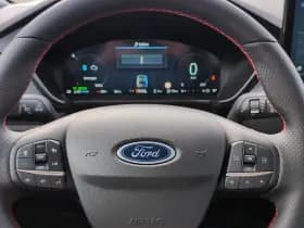 Ford Kuga thumbnail 11