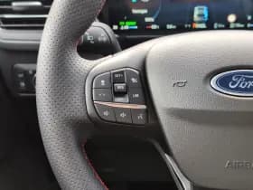 Ford Kuga thumbnail 18