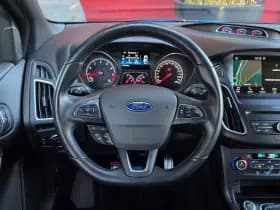 Ford Focus thumbnail 15