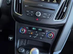Ford Focus thumbnail 21