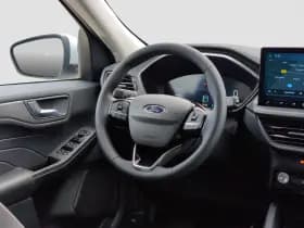 Ford Kuga thumbnail 11