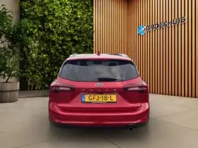Ford Focus thumbnail 9