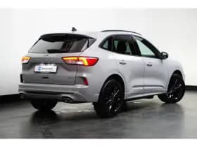 Ford Kuga thumbnail 2