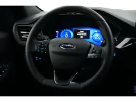 Ford Kuga thumbnail 6