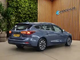 Ford Focus thumbnail 2