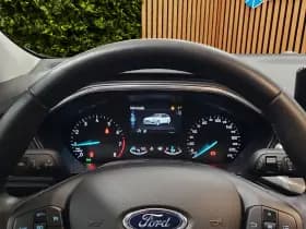 Ford Focus thumbnail 19