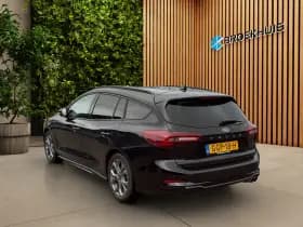Ford Focus thumbnail 18